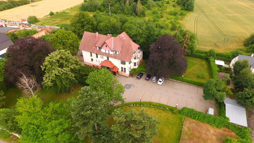 Pensjonat Galery Свебодзице Экстерьер фото